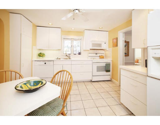 80 Payson Road Brookline, MA 02467 - Photo 4 of 6