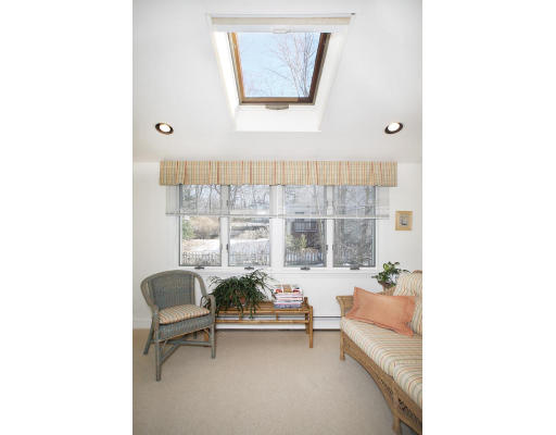 80 Payson Road Brookline, MA 02467 - Photo 5 of 6