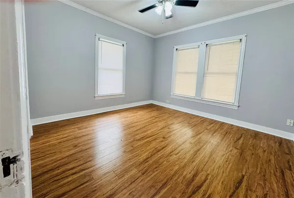 $355,000 | 1410 Walton Street, Houston, TX 77009