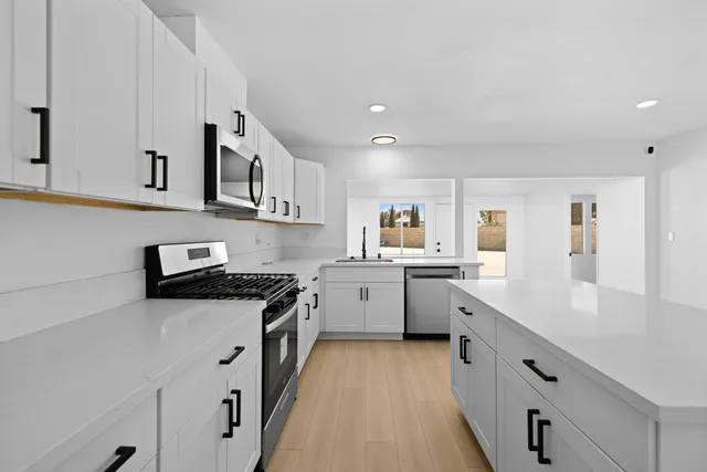 $585,000 | 3501 Ave K-13 W Lancaster Ca West, Lancaster, CA 93536