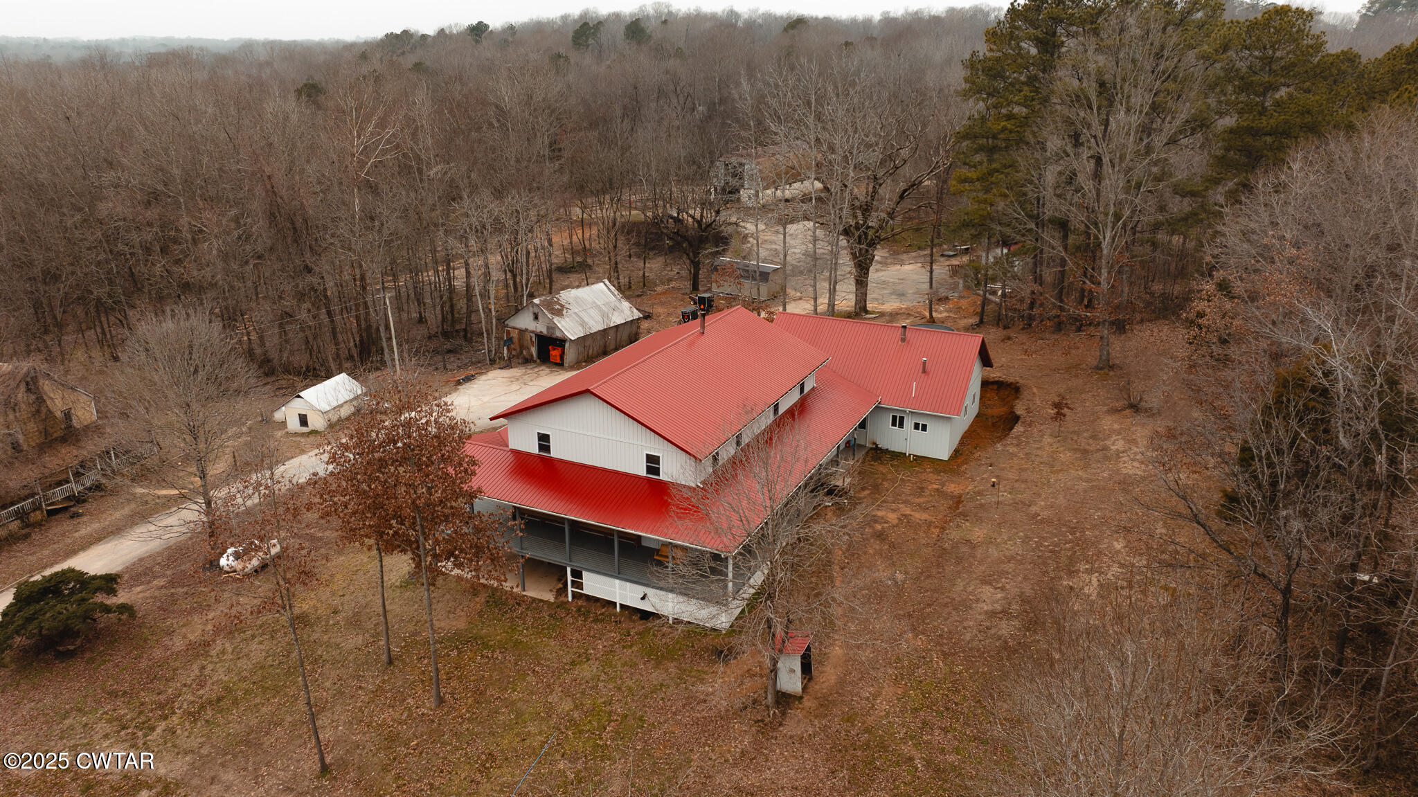 1421 Copper Spring Road Springville, TN 38256 - Photo 8 of 79 DJI_20250204113453_0027_D