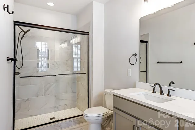 $3,695 | 2308 Chamberlain Avenue, Unit 5, Charlotte, NC 28208