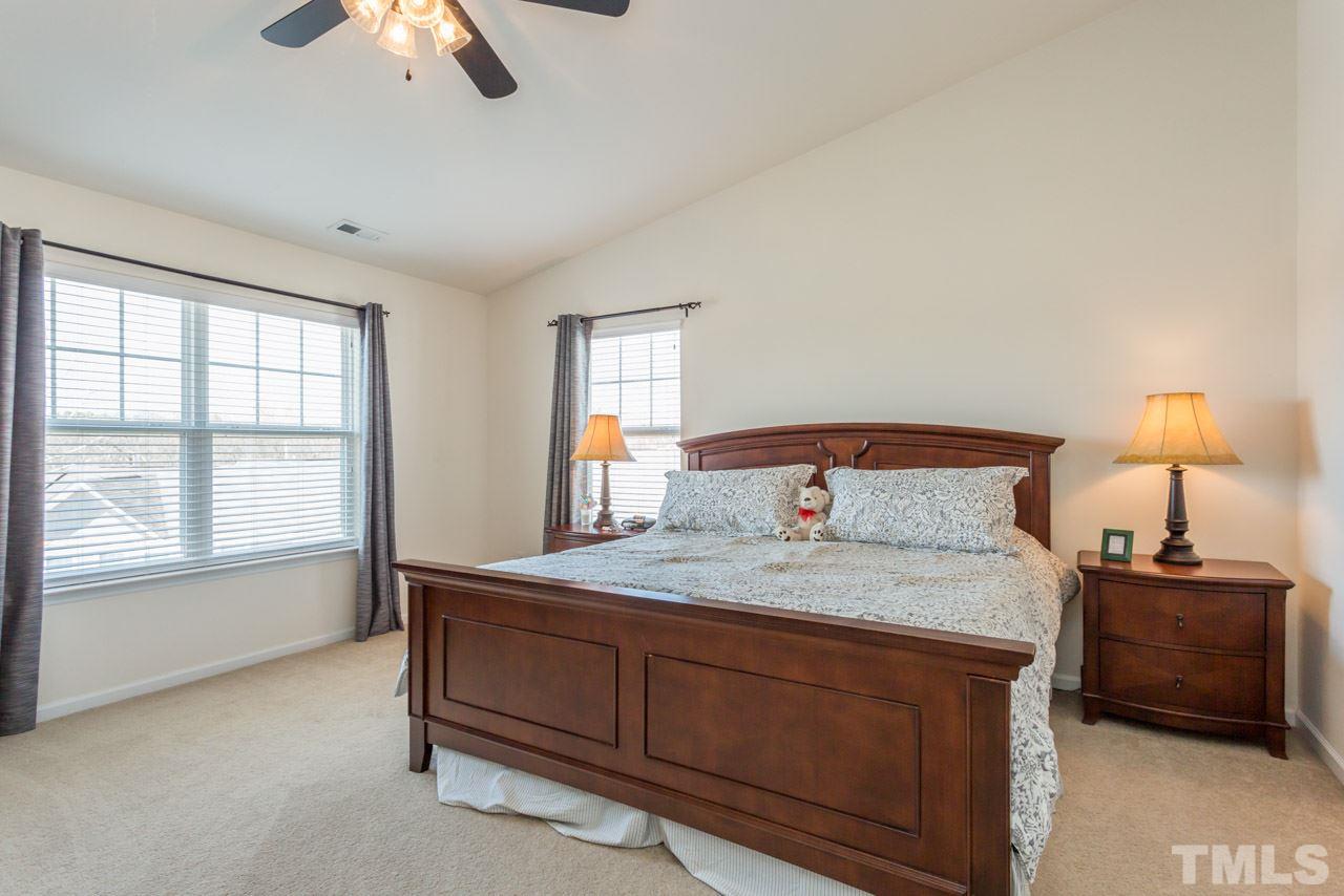 11931 Field Towne Lane Raleigh, NC 27614 - Photo 17 of 25 Gallery Image 17