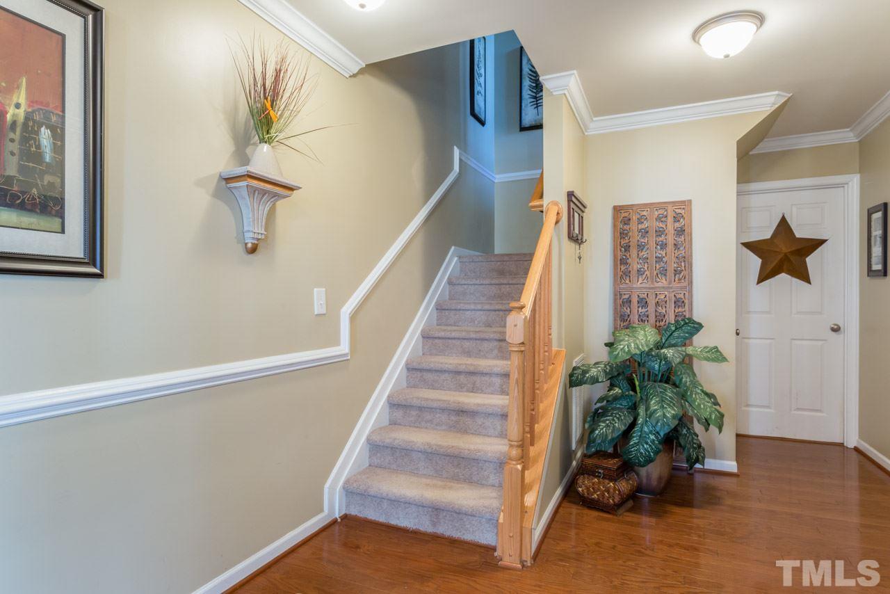 11931 Field Towne Lane Raleigh, NC 27614 - Photo 3 of 25 Gallery Image 3