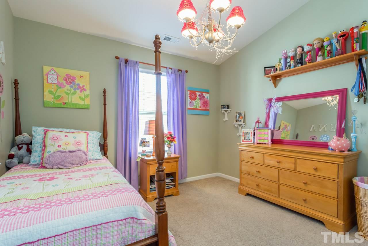 11931 Field Towne Lane Raleigh, NC 27614 - Photo 21 of 25 Gallery Image 21