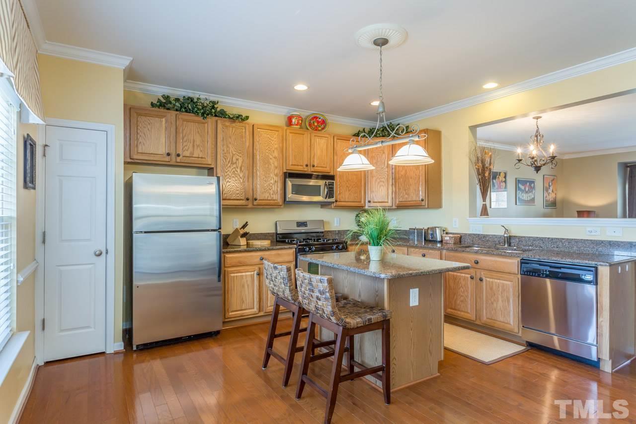 11931 Field Towne Lane Raleigh, NC 27614 - Photo 7 of 25 Gallery Image 7