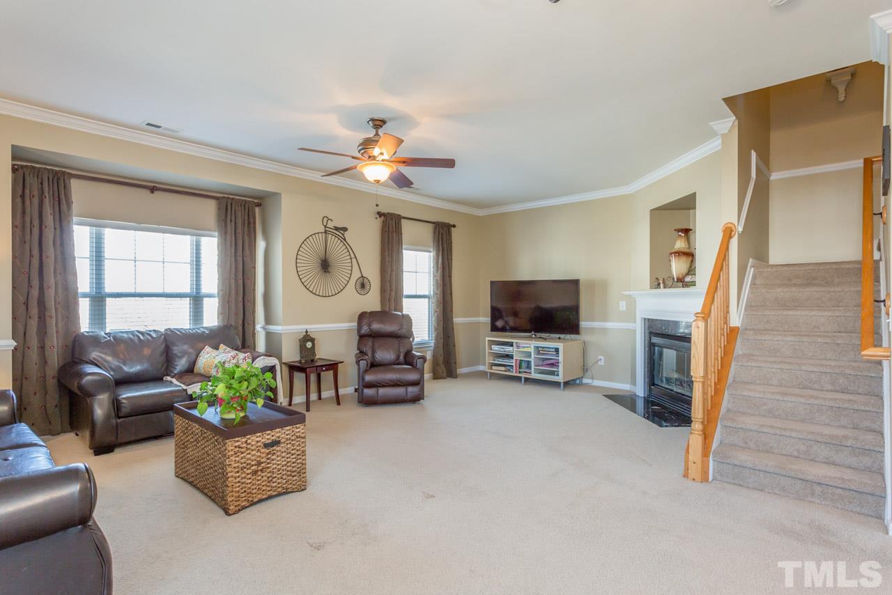 11931 Field Towne Lane Raleigh, NC 27614 - Photo 10 of 25 Gallery Image 10