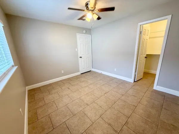 $2,200 | 16730 Frigate Drive, Friendswood, TX 77546