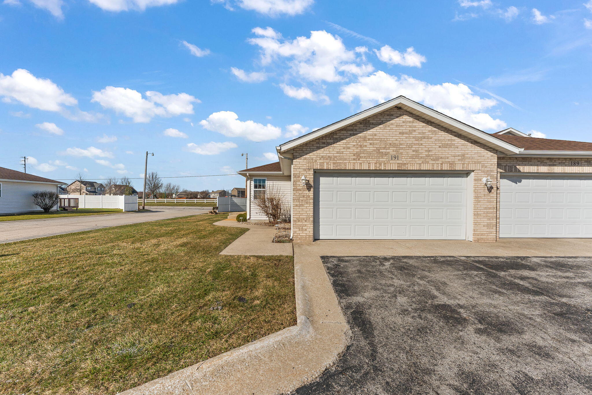 191 Mallard Pointe Drive Valparaiso, IN 46385 - Photo 5 of 25 a view of a house with a yard