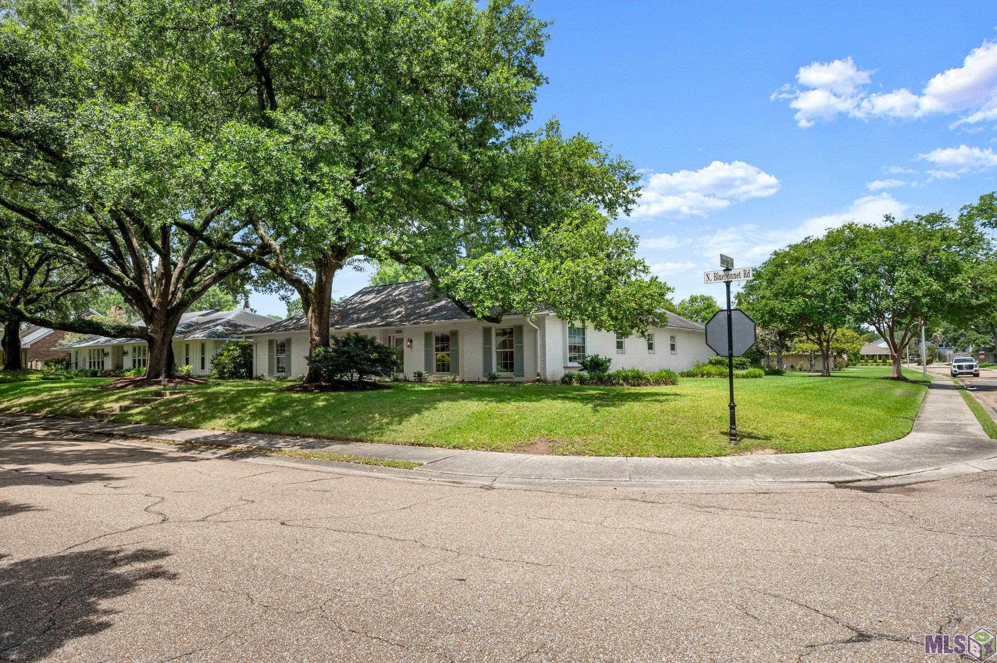 3832 North Bluebonnet Road Baton Rouge, LA 70809 - Photo 3 of 29 Gallery Image 3