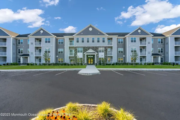 $150,000 | 750 Lighthouse Drive, Unit 3112, Barnegat, NJ 08005