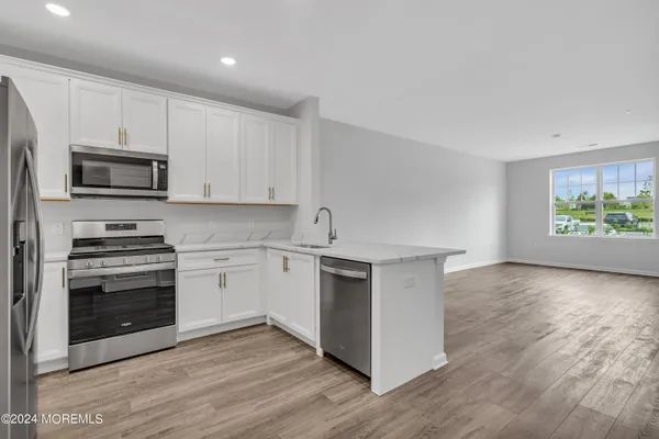 $150,000 | 750 Lighthouse Drive, Unit 3112, Barnegat, NJ 08005