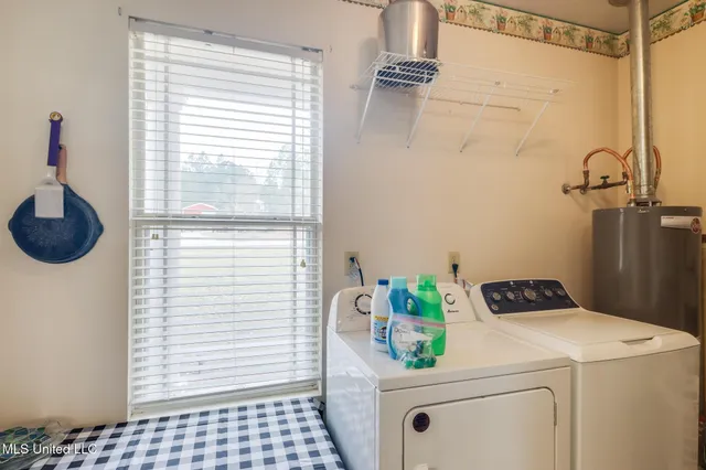 $475,000 | 17008 Spring Lake Drive West, Vancleave, MS 39565