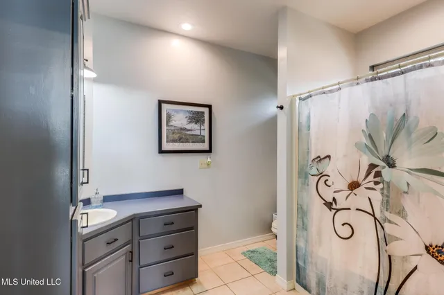 $475,000 | 17008 Spring Lake Drive West, Vancleave, MS 39565