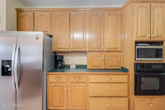 $475,000 | 17008 Spring Lake Drive West, Vancleave, MS 39565