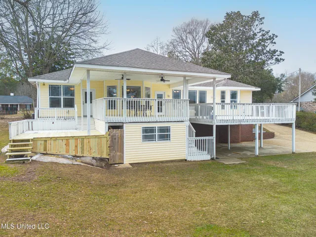 $475,000 | 17008 Spring Lake Drive West, Vancleave, MS 39565