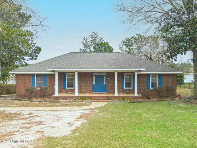 $475,000 | 17008 Spring Lake Drive West, Vancleave, MS 39565