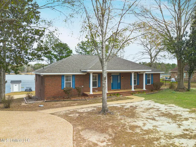 $475,000 | 17008 Spring Lake Drive West, Vancleave, MS 39565