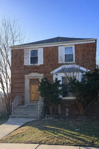 $220,000 | 2400 Haymond Street, River Grove, IL 60171