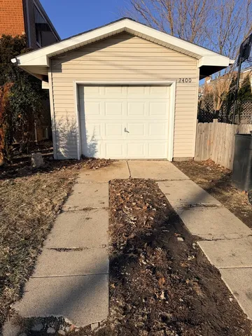 $220,000 | 2400 Haymond Street, River Grove, IL 60171