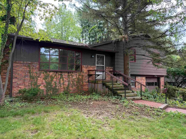 $275,000 | 114 North Glenwood Avenue West, Bloomington, IN 47408