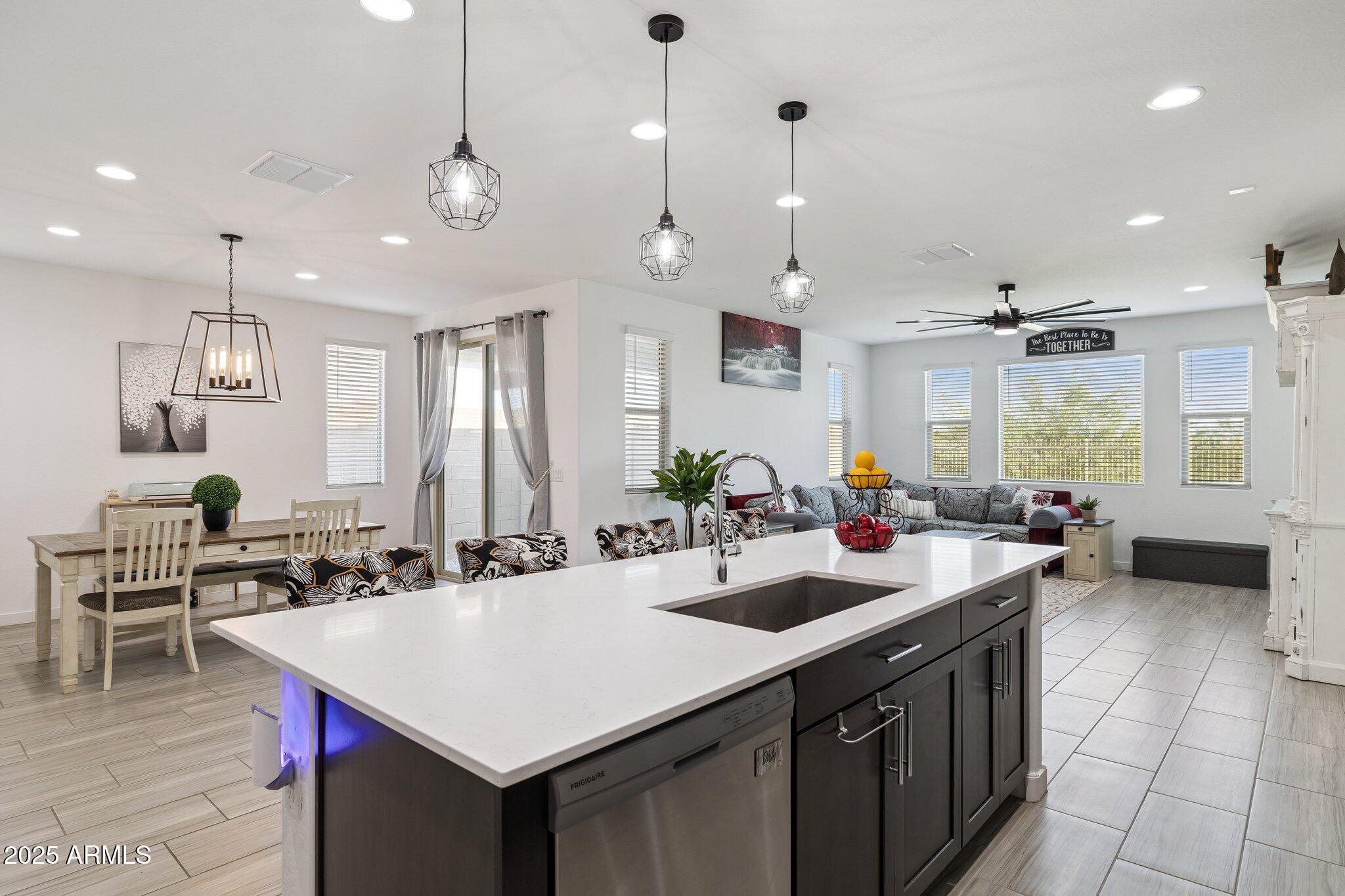 12347 East Soloman Road Gold Canyon, AZ 85118 - Photo 13 of 51 15-web-or-mls-12347-e-soloman-rd