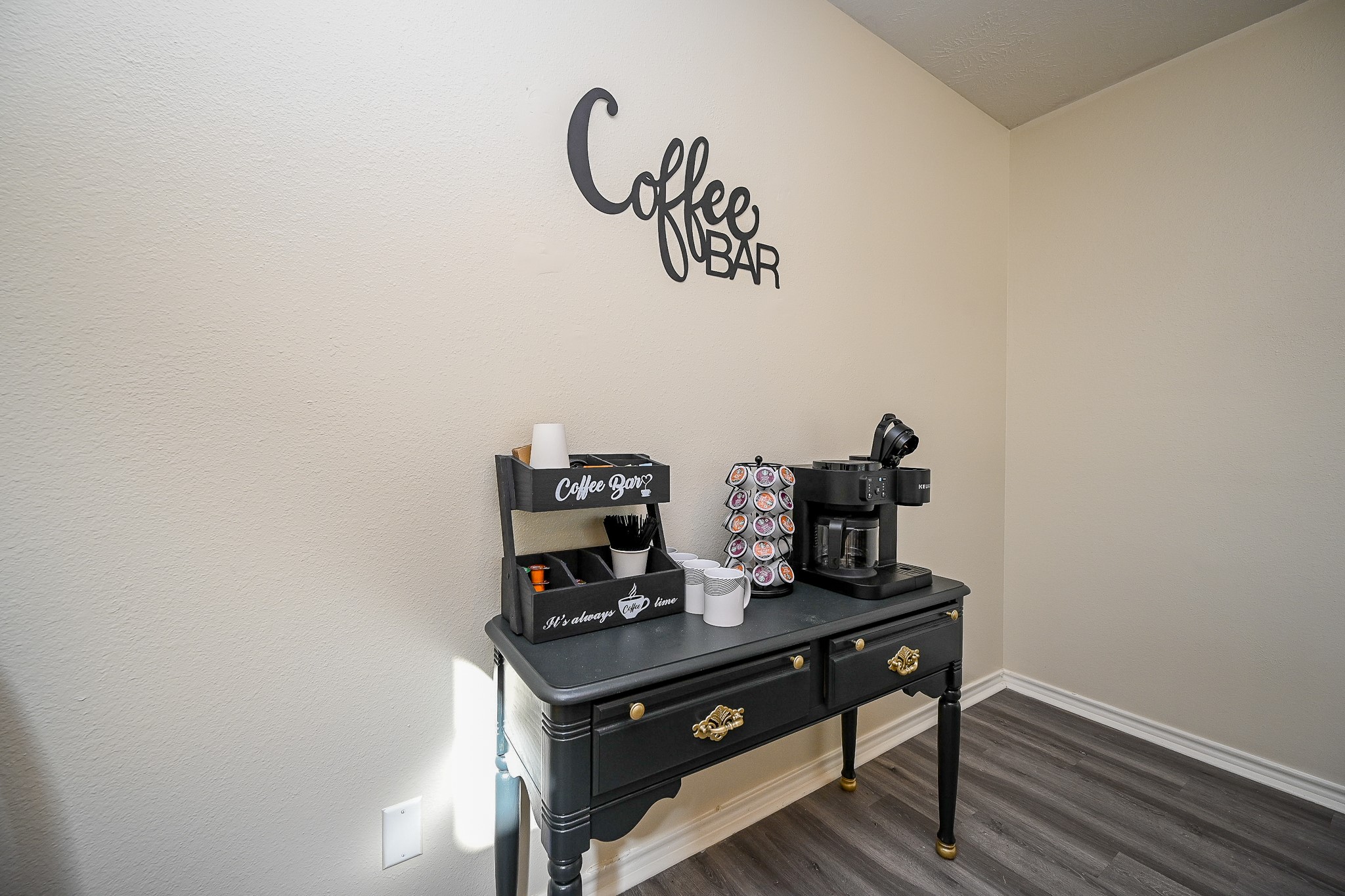 12122 Lucky Meadow Drive Tomball, TX 77375 - Photo 16 of 32 a view of workspace with cabinets