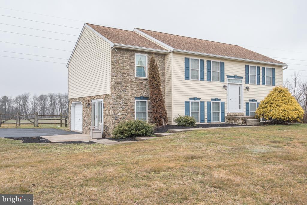 130 Scotland Road Quarryville, PA 17566 - Photo 2 of 41 Front