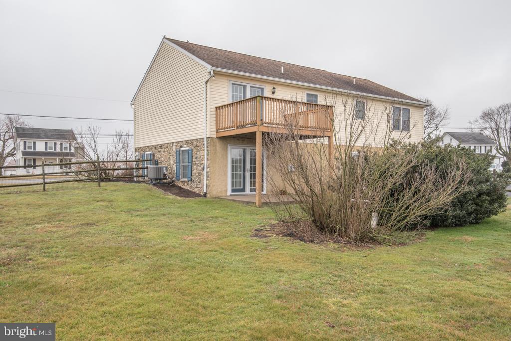 130 Scotland Road Quarryville, PA 17566 - Photo 3 of 41 Rear