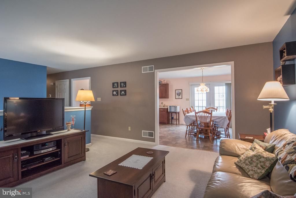 130 Scotland Road Quarryville, PA 17566 - Photo 7 of 41 Living Room to Dining Area