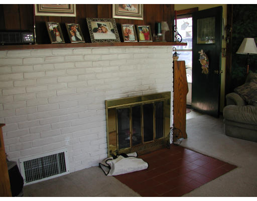 3 Pelham Road Natick, MA 01760 - Photo 8 of 8 Gallery Image 8