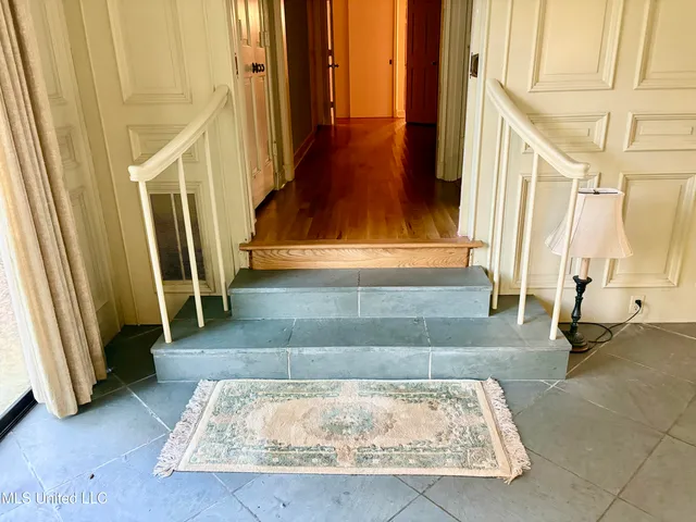 $299,900 | 407 South Ward Street, Senatobia, MS 38668