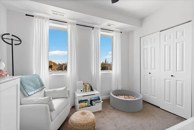 $449,900 | 1225 North California Avenue, Unit 4C, Chicago, IL 60622