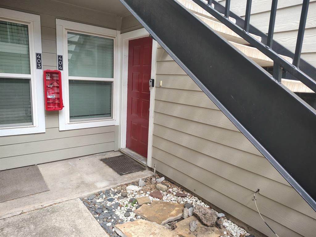 6900 Skillman Street, Unit 404 Dallas, TX 75231 - Photo 1 of 10 Property entrance