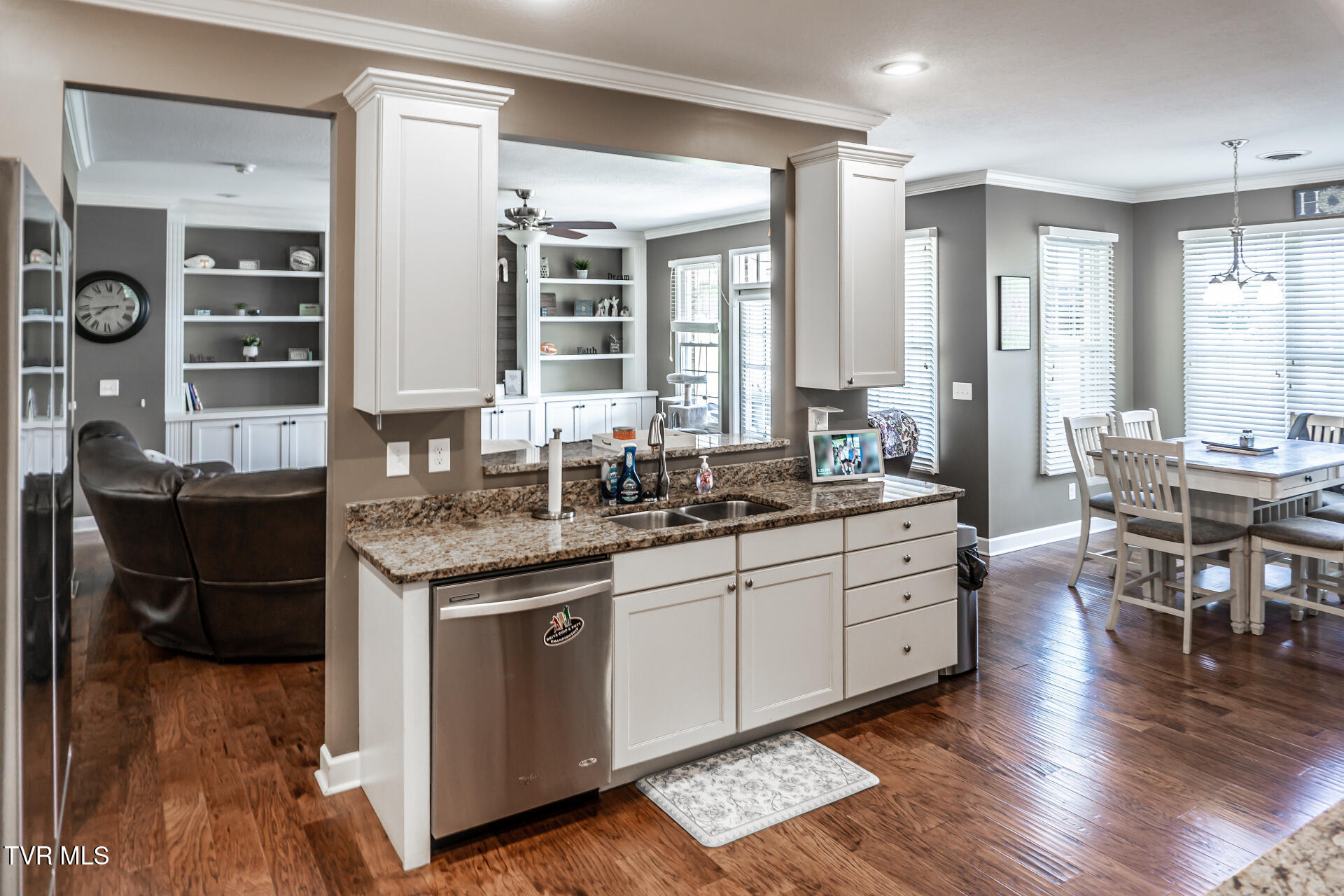 103 Oak Grove Road Greeneville, TN 37745 - Photo 16 of 62 103OakGroveG_006