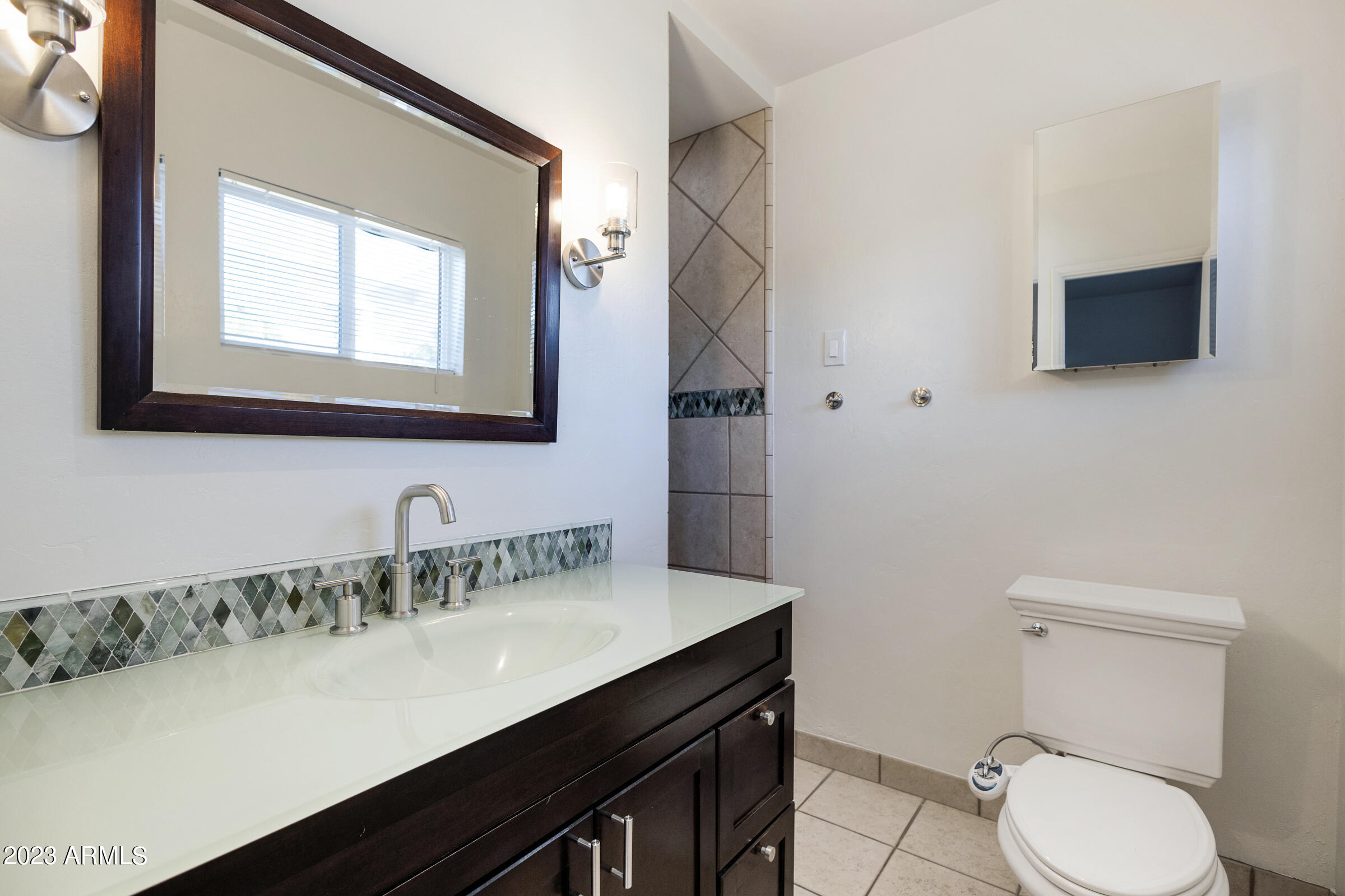 1739 East Ocotillo Road Phoenix, AZ 85016 - Photo 29 of 50 1739 E Ocotillo Rd-30