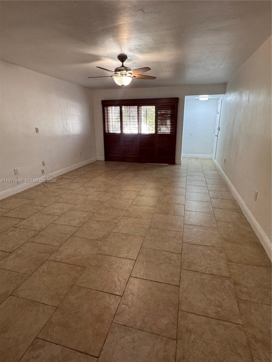 9392 Southwest 77th Avenue, Unit E5 Miami, FL 33156 - Photo 6 of 7