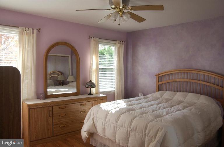 1903 Oak Lodge Road Catonsville, MD 21228 - Photo 22 of 27 Warm & Cozy