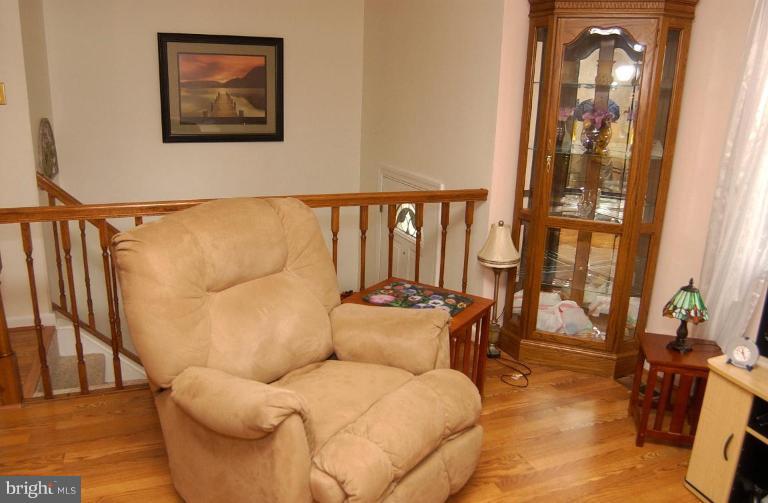1903 Oak Lodge Road Catonsville, MD 21228 - Photo 8 of 27 Living Room #2