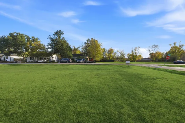 $280,000 | 5043-5045 Paula Street, Houston, TX 77033