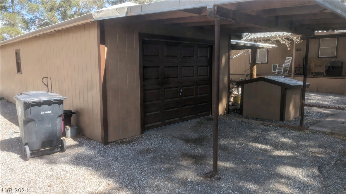 3530 North Blagg Road Pahrump, NV 89060 - Photo 14 of 27 One car garage