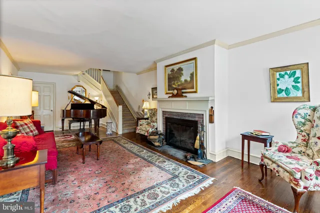 $750,000 | 506 Spring Lane, Wyndmoor, PA 19038