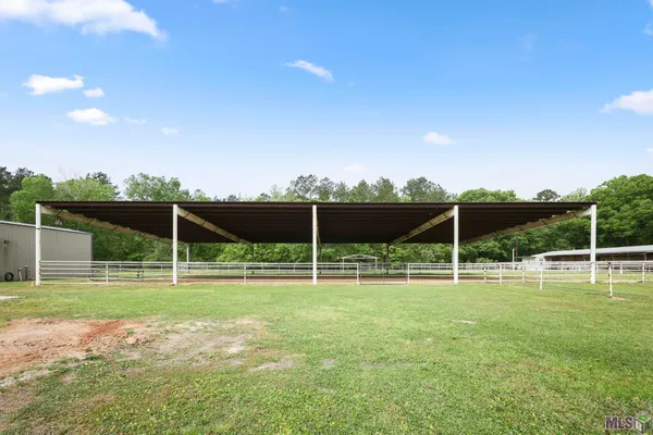 $650,000 | 29725 Henderson Lane, Walker, LA 70785