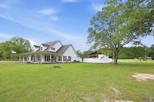 $650,000 | 29725 Henderson Lane, Walker, LA 70785