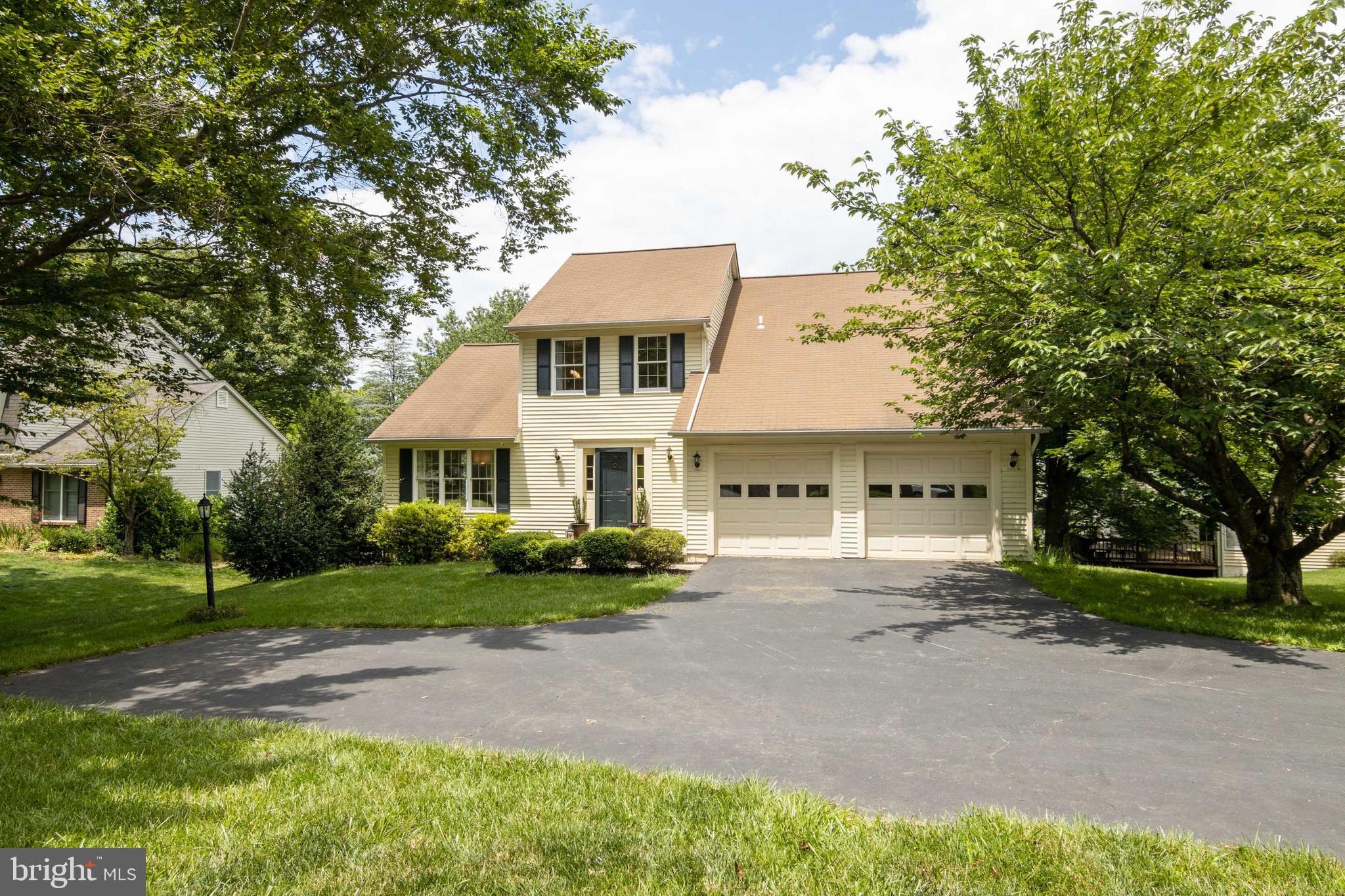 213 Hunters Ridge Road Lutherville-Timonium, MD 21093 - Photo 1 of 40 Front Exterior