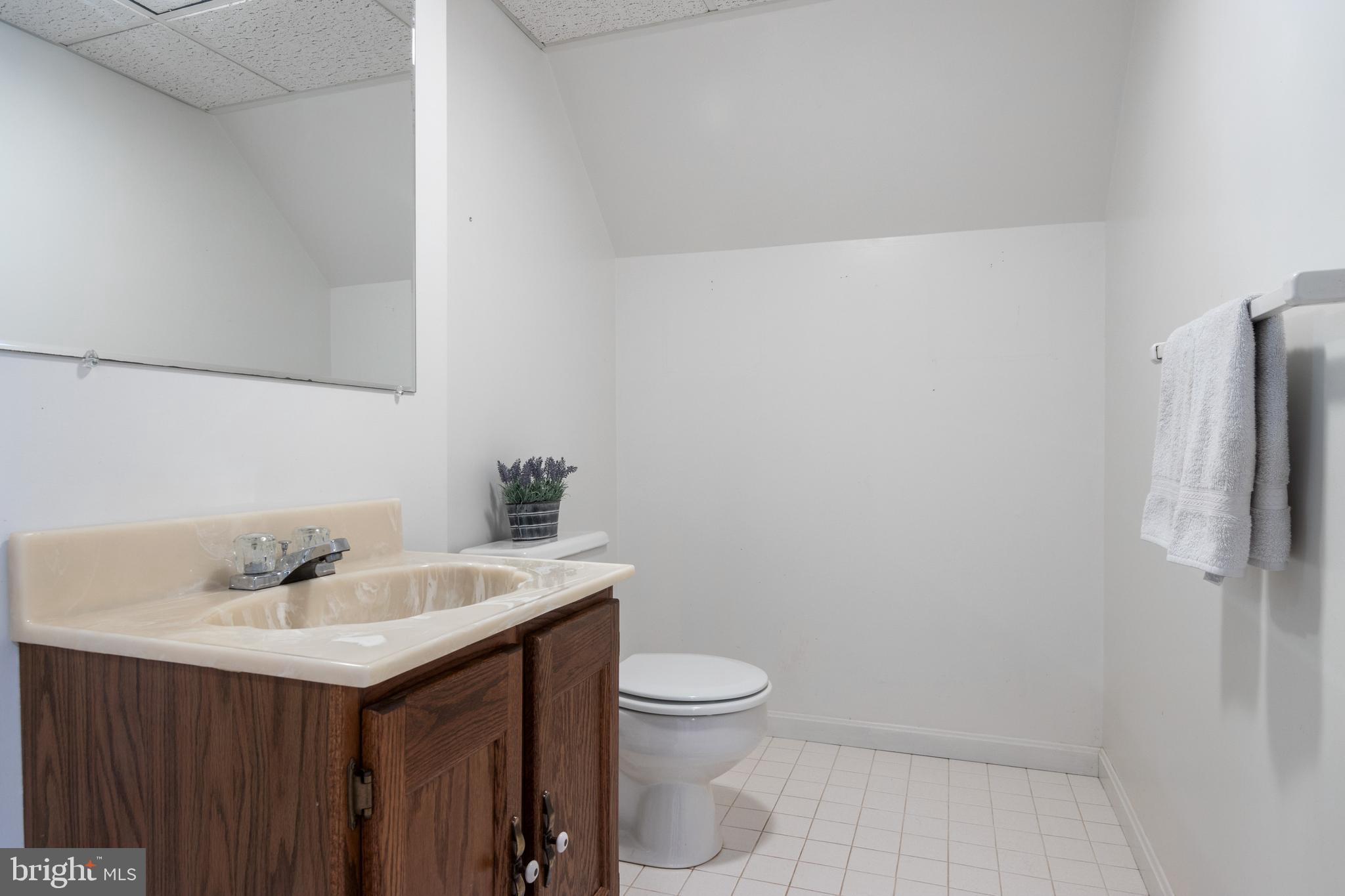 213 Hunters Ridge Road Lutherville-Timonium, MD 21093 - Photo 35 of 40 Lower Level Half Bathroom