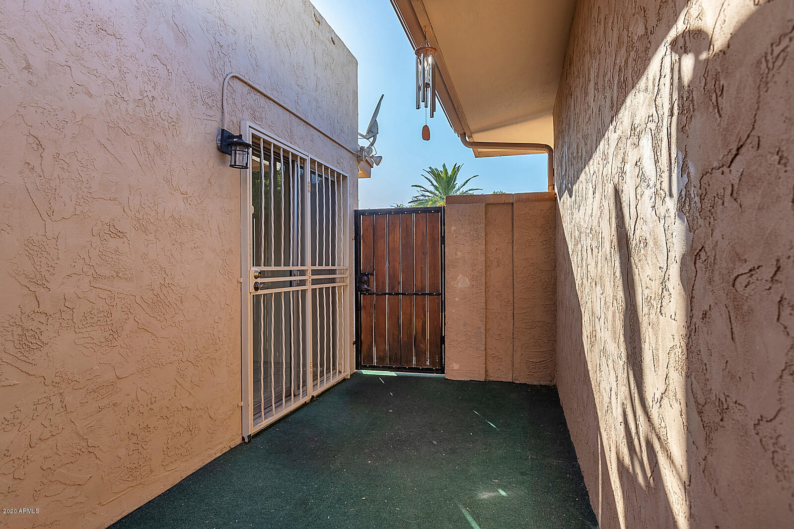 1320 East Bethany Home Road, Unit 35 Phoenix, AZ 85014 - Photo 22 of 33 Private Patio