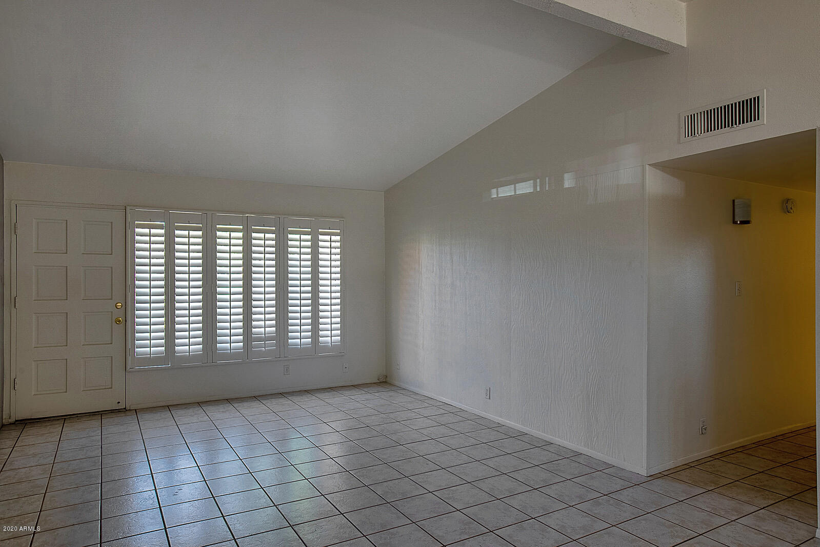 1320 East Bethany Home Road, Unit 35 Phoenix, AZ 85014 - Photo 5 of 33 Living Room (3)