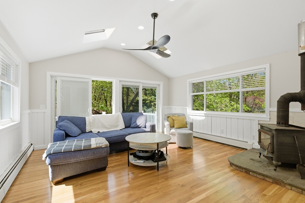 62 Hemenway Road Framingham, MA 01701 - Photo 11 of 24