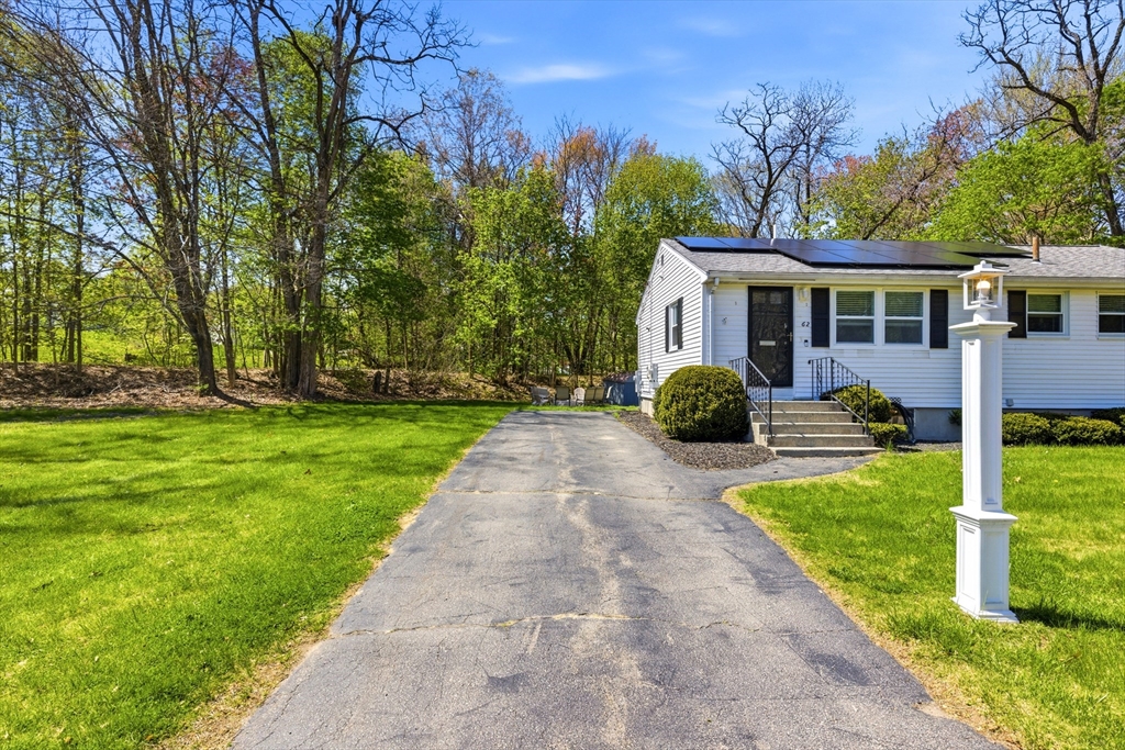 62 Hemenway Road Framingham, MA 01701 - Photo 3 of 24
